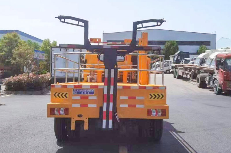 江淮摩托车清障车尾部图